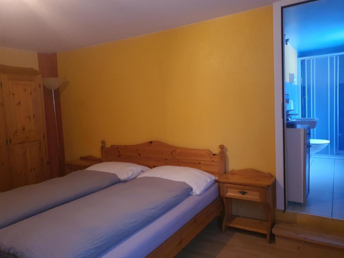 Hotel Klein Matterhorn Randa Bagian luar foto