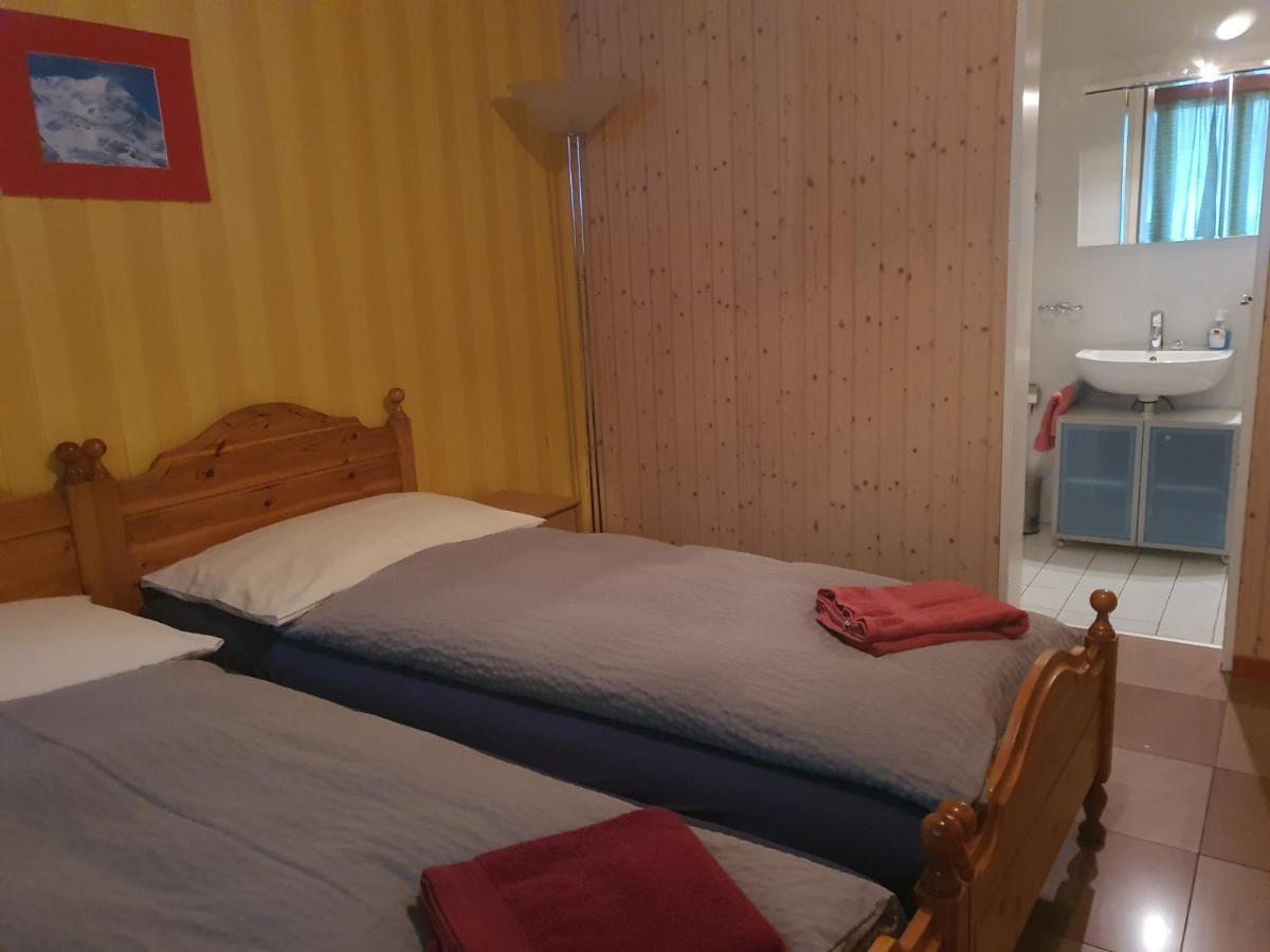 Hotel Klein Matterhorn Randa Bagian luar foto